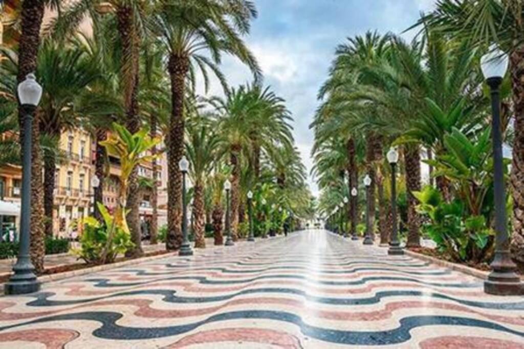Apartamento Boutique Centrico A 5 Min Playa Alicante Exterior photo